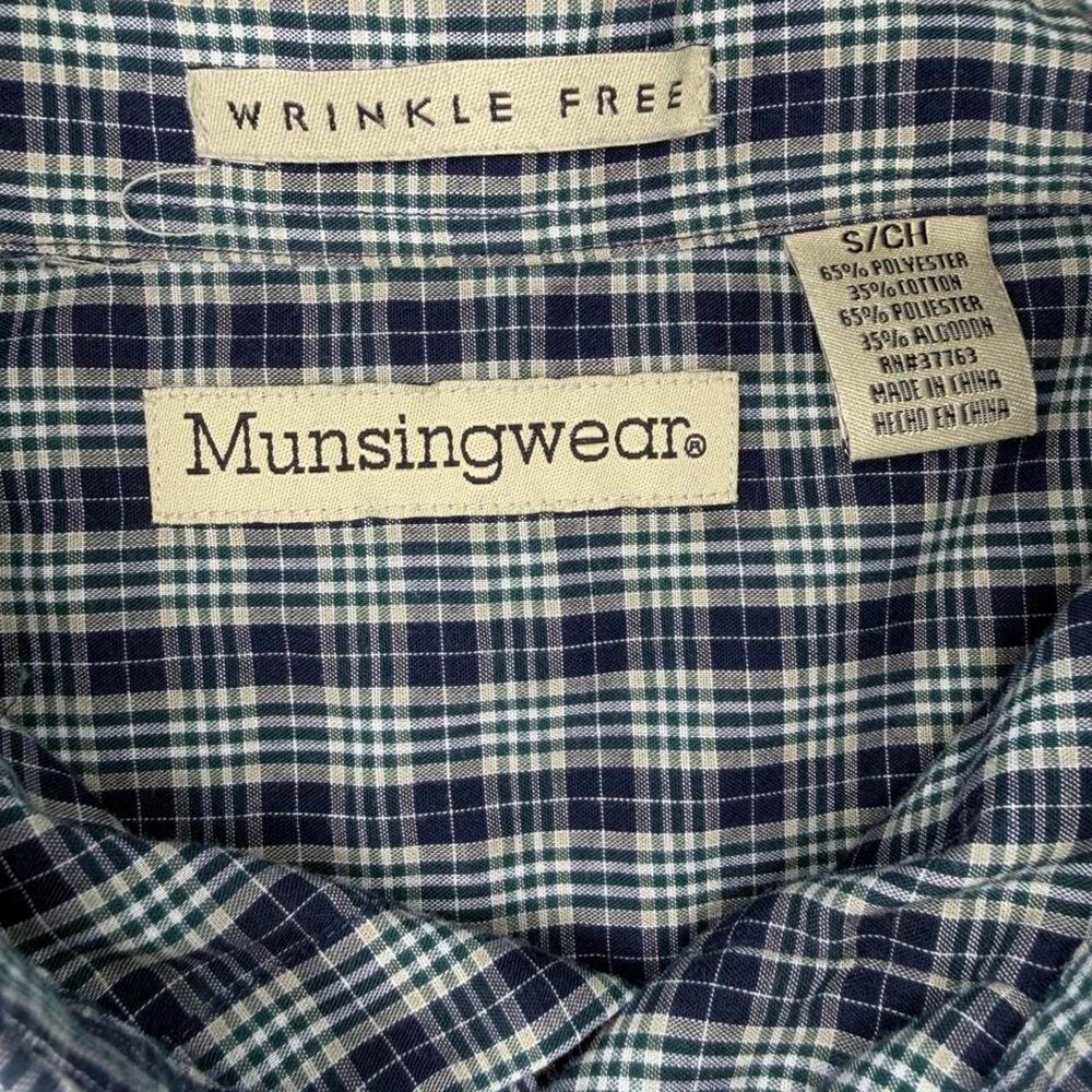 Munsingwear Men's Blue and Green Shirt